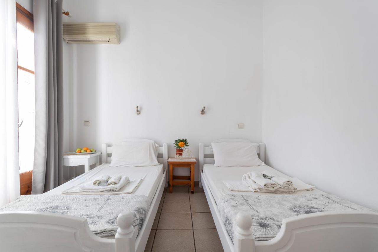 Hotel Unforgettable Return To Timeless Spetses Exterior foto